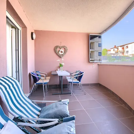 Janka Apartment *